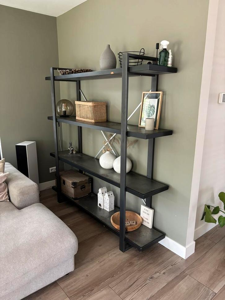 Stevige, industriële kast, Huis en Inrichting, Kasten | Boekenkasten, Gebruikt, 100 tot 150 cm, 150 tot 200 cm, 25 tot 50 cm, Met plank(en)