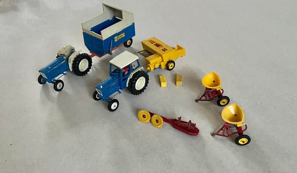 Lot Britains Ltd Ford tractors en accessoires, Verzenden, Gebruikt, Tractor of Landbouw, Britains