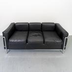 2x Cassina Le Corbusier LC2 3-zits Bank Zwart Leer, Niet ingevuld, Niet ingevuld, Driepersoons, 75 tot 100 cm
