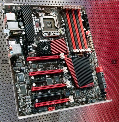 Asus Rampage Extreme III, Computers en Software, Moederborden, Gebruikt, Intel, DDR3, Ophalen