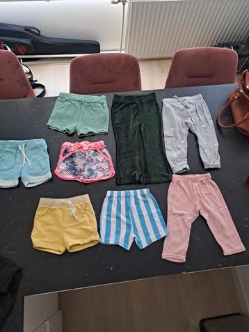 Kinderkleding broeken maat 74-86 beschikbaar voor biedingen