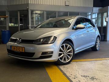 Volkswagen Golf 1.4 TSI ACT Highline | Panoramadak | Navi |  beschikbaar voor biedingen