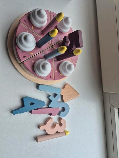 Small Foot - Houten Snijbare Verjaardagstaart


Een taart vo, Kinderen en Baby's, Speelgoed | Speelkeukens, Gebruikt, Hout, Ophalen of Verzenden