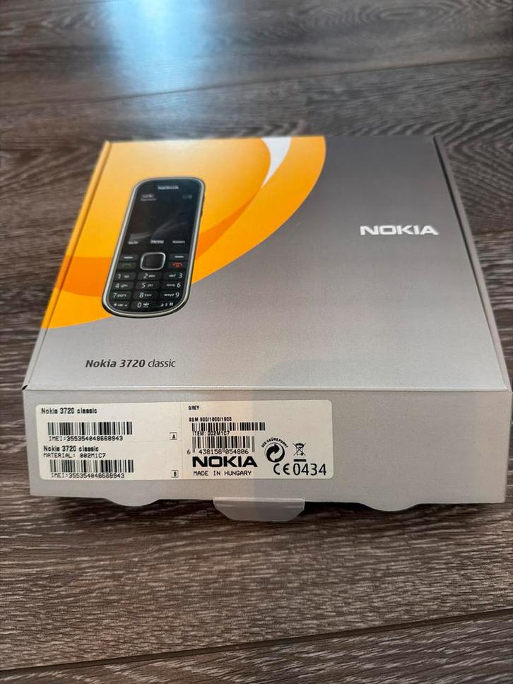 Nokia 3720 Classic - Klassieke GSM, Telecommunicatie, Mobiele telefoons | Nokia, Nieuw, Zonder abonnement, Zonder simlock, Klassiek of Candybar