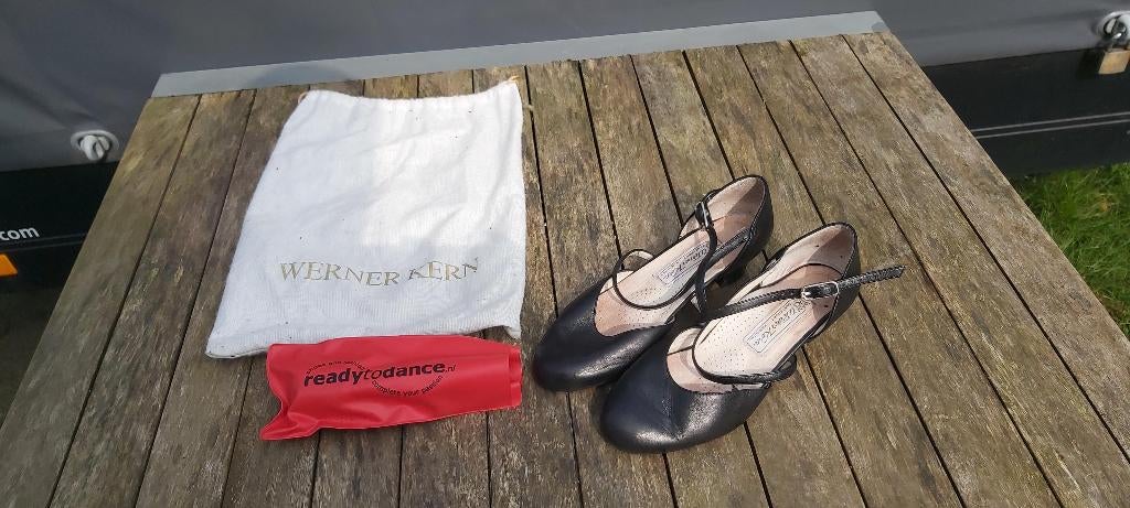 Werner Kern Dansschoenen mt 3,5:  Lage hak: met borstel, Ophalen of Verzenden, Gebruikt, Schoenen