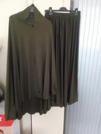 ByAicha Khaki kleurige jersey heupkhimaar en maxi rok, Maat 38/40 (M), Verzenden, ByAicha, Nieuw