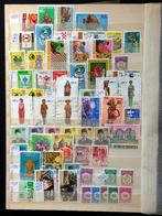 Indonesië, insteek-album met mooie collectie postzegels, Ophalen of Verzenden, Gestempeld, Nederlands-Indië