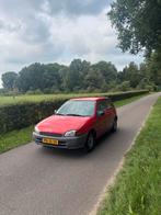 Toyota Starlet 1.3 16V 1996 Rood, Auto's, 4 cilinders, Starlet, 400 kg, Origineel Nederlands