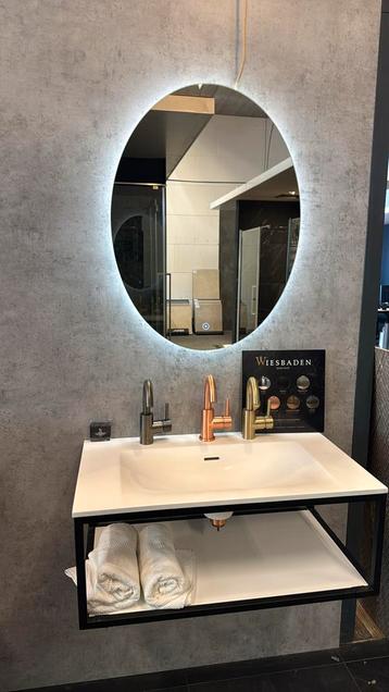 Badmeubel met frame 80x45 excl spiegel beschikbaar voor biedingen