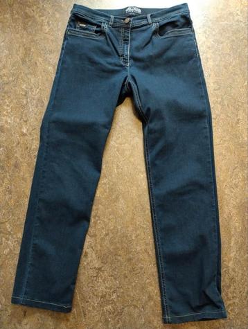 Donkerblauwe dames Wellness Jeans maat 38 1x als nieuw beschikbaar voor biedingen