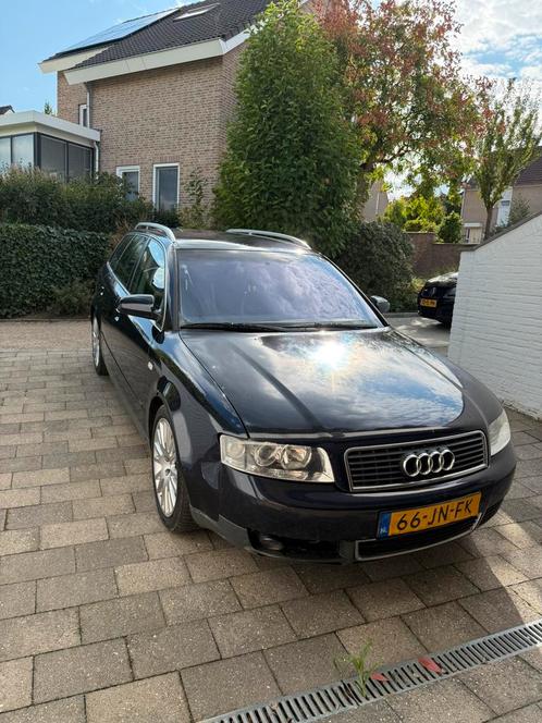 Audi A4 1.8 Avant, Auto's, Audi, Particulier, Benzine, D, Stationwagon, Handgeschakeld, Origineel Nederlands, Blauw, Voorwielaandrijving