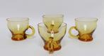 W.J. Rozendaal - 4 amber kleurige glaasjes, Antiek en Kunst, Antiek | Glas en Kristal, Ophalen