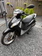 Te koop Honda Vision 50 cc, Fietsen en Brommers, Scooters | Overige merken, Ophalen, Honda, Gebruikt, Maximaal 45 km/u