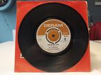 7" Single Flirtations - Someone Out There / How Can You Tell, Gebruikt, 7 inch, Single, Ophalen of Verzenden