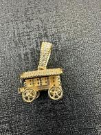 14k Gouden Woonwagen hanger, Ophalen of Verzenden, Zo goed als nieuw, Goud