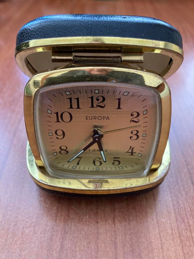 Antieke reiswekker. Werkt nog perfect., Antiek en Kunst, Antiek | Klokken, Ophalen