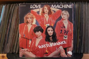 7" Single Love Machine - Rattlesnake / Give Me Your Love beschikbaar voor biedingen