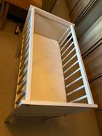 Baby wieg oatmil 83 x 46,5 x 80 cm NIEUW met matras Babypark, Ophalen, Zo goed als nieuw, Wieg