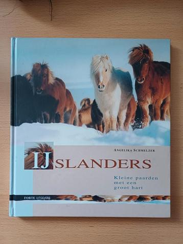 IJSLANDERS Kleine paarden met een groot hart A. Schmelzer beschikbaar voor biedingen