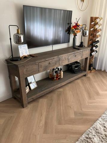 Landelijke tv meubel / dressoir / side table met 2 lades beschikbaar voor biedingen