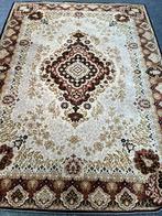 Vintage tapijt 170x240, Ophalen of Verzenden, Gebruikt, Rechthoekig
