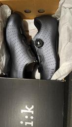 Fizik Tempo Overcurve R5 wide maat 43, Ophalen of Verzenden, Zo goed als nieuw, Kleding