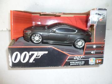 Aston Martin DBS James Bond Quantum Of Solace film met licht beschikbaar voor biedingen