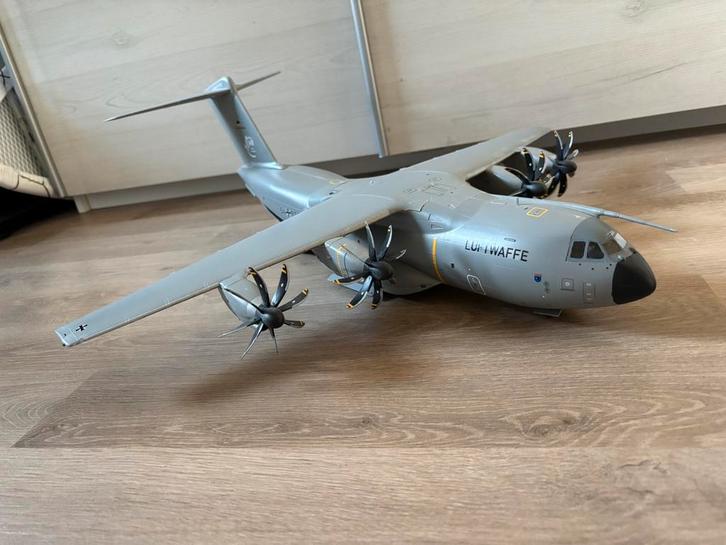 Luftwaffe Airbus A400M 1:72 UNIEK!, Hobby en Vrije tijd, Modelbouw | Vliegtuigen en Helikopters, Gebruikt, Vliegtuig, 1:72 tot 1:144