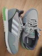 Adidas sneakers nieuw 39.5, Nieuw, Grijs, Ophalen of Verzenden, Sneakers of Gympen