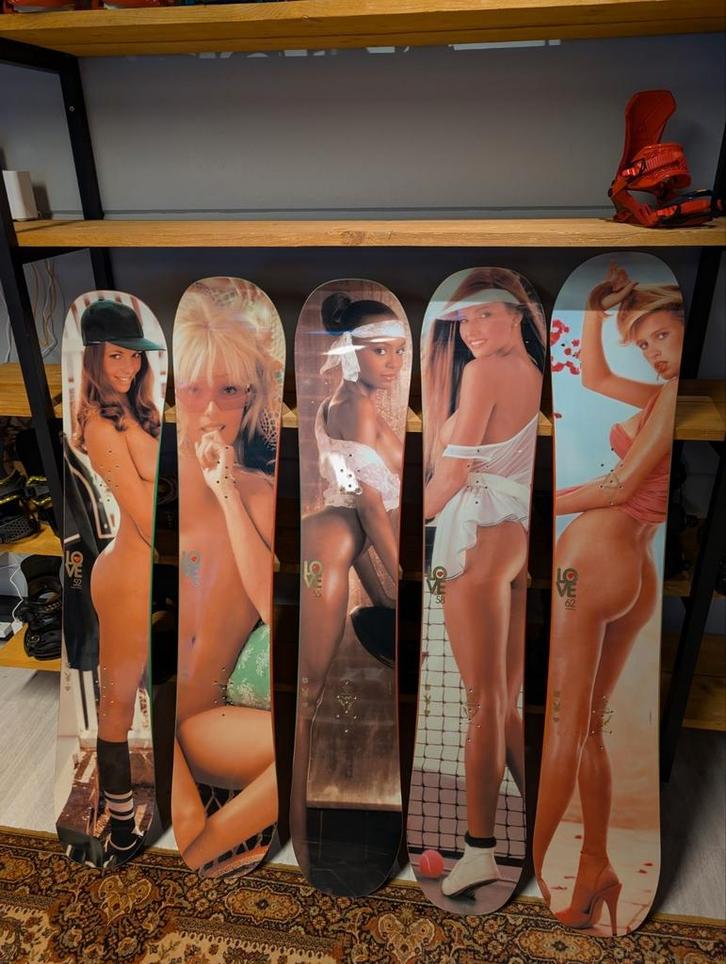Burton love x playboy complete set nieuw! Zeldzaam, Sport en Fitness, Snowboarden, Nieuw, Board, Ophalen of Verzenden