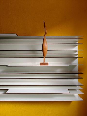 2x boekenkast / wandkast Paperback Spectrum Design, wit beschikbaar voor biedingen