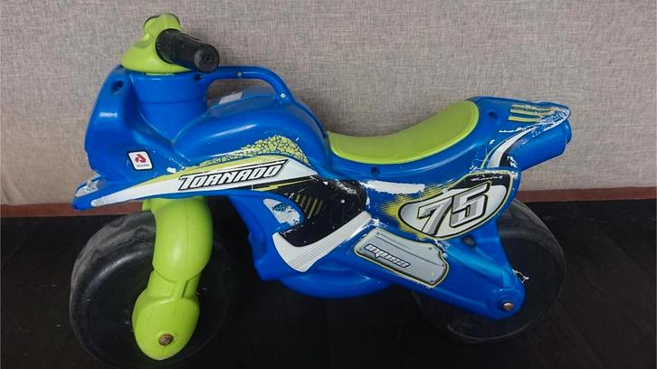 Loopmotor, Kinderen en Baby's, Speelgoed | Buiten | Voertuigen en Loopfietsen, Gebruikt, Loopvoertuig, Ophalen of Verzenden