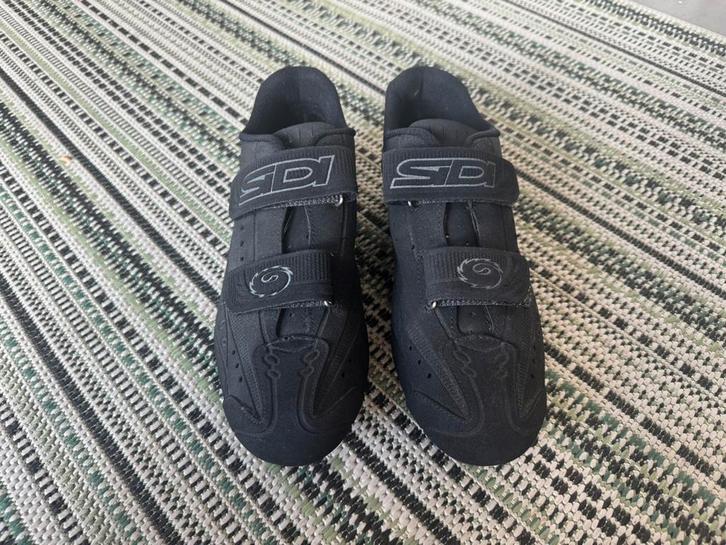 Sidi Indoor MTB | Spinningschoenen | Maat 44 (valt als 43), Fietsen en Brommers, Fietsaccessoires | Fietskleding, Zo goed als nieuw