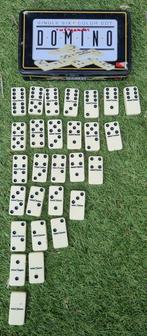 Zware dominostenen met voelbare stippen, Hobby en Vrije tijd, Een of twee spelers, Ophalen of Verzenden, Gebruikt