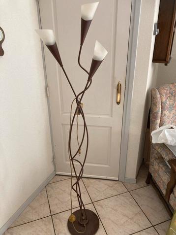 Vintage Staande Lamp met Drie Lampen beschikbaar voor biedingen