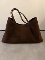 Gloednieuwe Elleme Suède Tas met prijskaartje, Ophalen of Verzenden, Nieuw, Bruin, Schoudertasje