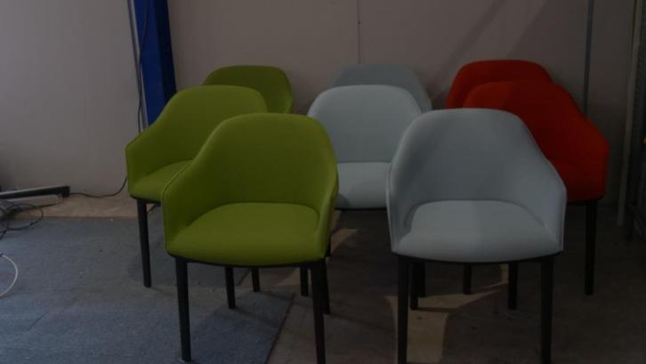 8 Vitra Kuipstoelen – Design Eet- of Vergaderstoelen, Huis en Inrichting, Stoelen, Zo goed als nieuw, Vijf, Zes of meer stoelen