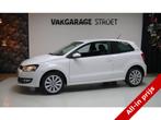 Volkswagen Polo 1.2 TSI Comf.l | 4 nw bnd | jaarbrt | cruise, Auto's, Volkswagen, Euro 5, Stof, Zwart, Wit