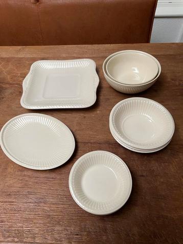 Wedgwood Edme schalen ZGAN 10 stuks beschikbaar voor biedingen