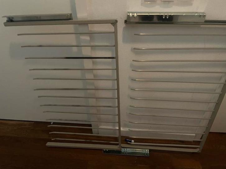 2x IKEA Komplement Broekhanger, Huis en Inrichting, Kasten | Kledingkasten, Zo goed als nieuw, Minder dan 100 cm, 50 tot 100 cm