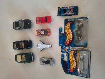 Diverse miniaturen auto's / Space Shuttle  beschikbaar voor biedingen