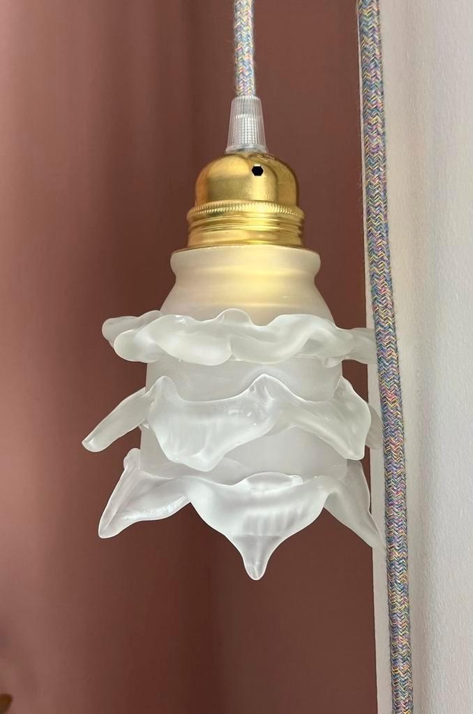 Vintage Bloemvormige Hanglamp, Huis en Inrichting, Lampen | Hanglampen, Zo goed als nieuw, Minder dan 50 cm, Glas, Ophalen of Verzenden