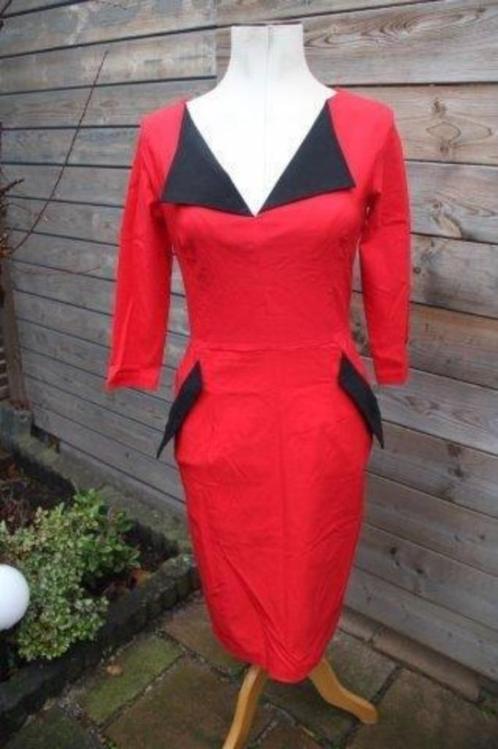 Jurk rood/ zwart Diva Catwalk mt L Vaste prijs AANBIEDING, Kleding | Dames, Jurken, Zo goed als nieuw, Maat 42/44 (L), Rood, Ophalen of Verzenden