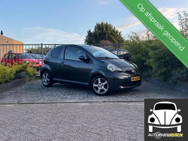 Toyota Aygo 1.0-12V +, Auto's, Toyota, Bedrijf, Te koop, Aygo, ABS, Airbags, Airconditioning, Alarm, Centrale vergrendeling, Elektrische ramen