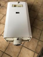 Valiant aardgas badgeiser, Doe-het-zelf en Verbouw, Minder dan 20 liter, Ophalen of Verzenden, Zo goed als nieuw, Geiser
