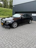 Mercedes E220E/2016/Pano/219xxx Kmstand, Auto's, Mercedes-Benz, Zwart, Diesel, Parkeerassistent, Particulier