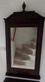 Spiegel antiek, donkerbruin hout, glas met facetrand., Antiek en Kunst, Ophalen, Rechthoekig