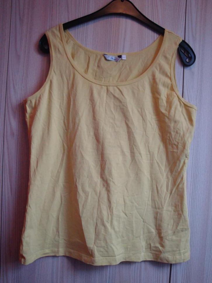Maat L. Licht gele elastische top., Kleding | Dames, Tops, Zo goed als nieuw, Maat 42/44 (L), Geel, Zonder mouw, Ophalen of Verzenden