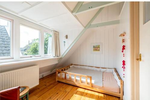 Montessori bed voor kinderen 120x200cm, Huis en Inrichting, Slaapkamer | Bedden, Zo goed als nieuw, Eenpersoons, 200 cm, Hout