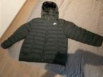 Te koop zgan Nike kinder winterjas mt XL 158-170, Ophalen, Zwart, Nike, Overige maten